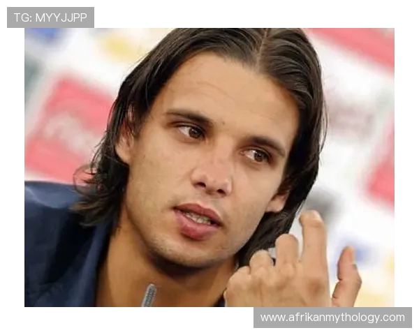 A-戈麦斯自述停赛煎熬每日以泪洗面家人守护而他人渐行渐远境况