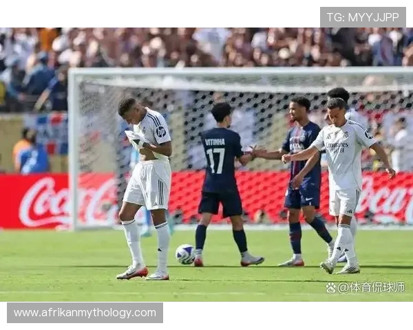 斯洛特：赫拉芬贝赫脚踝伤情仍需观察 对阵皇马将更具特别意义